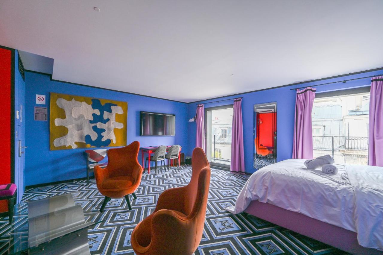 Place In Saint Germain Des Pres Parijs